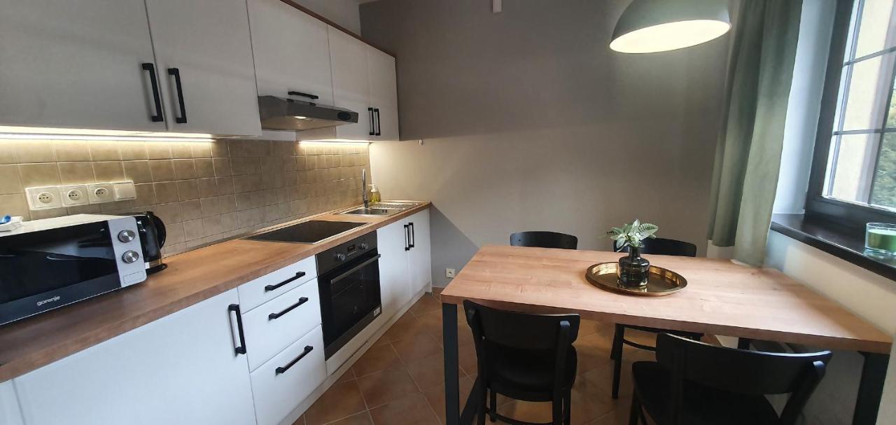Apartmany Hrabovo 루좀베로크 외부 사진